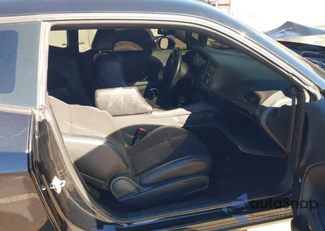 2023 Dodge Challenger R/T z USA, uszkodzony, nr VIN 2C3CDZBT3PH642073